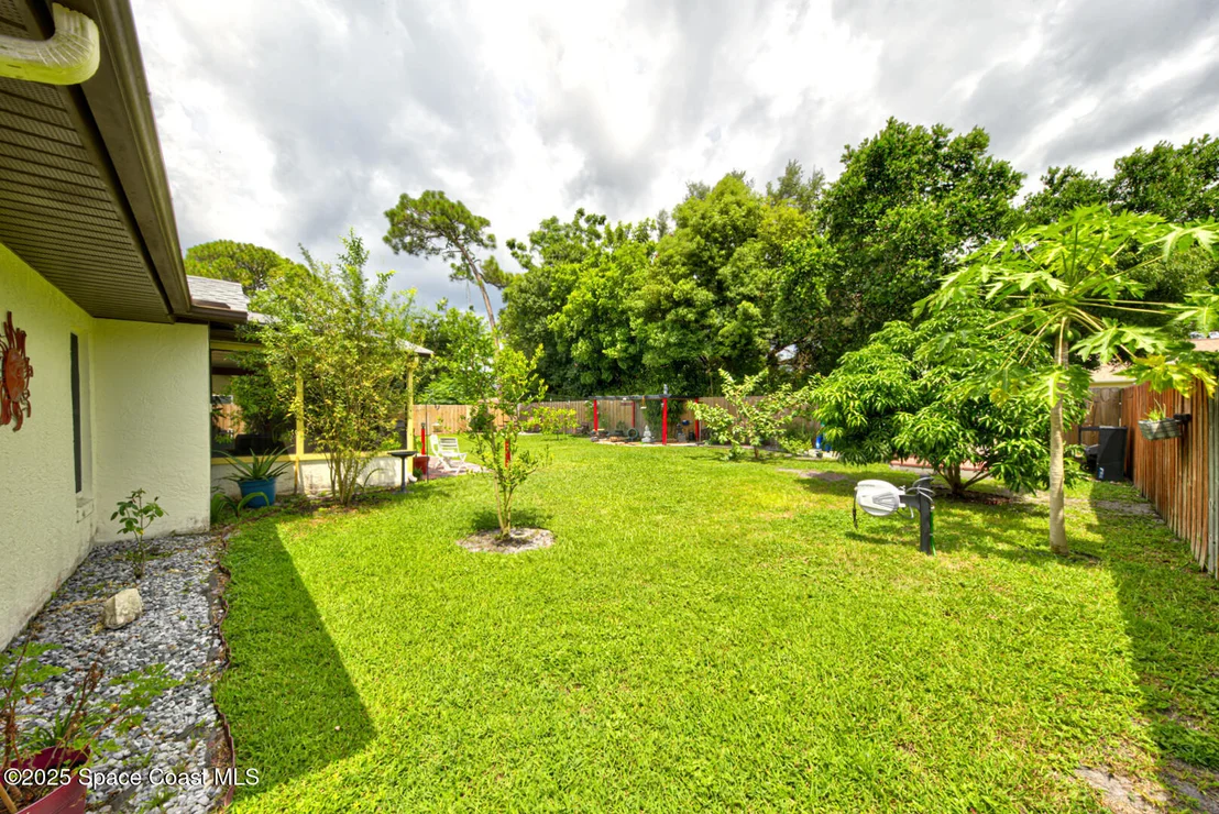 Photo of 5370 Holden Road