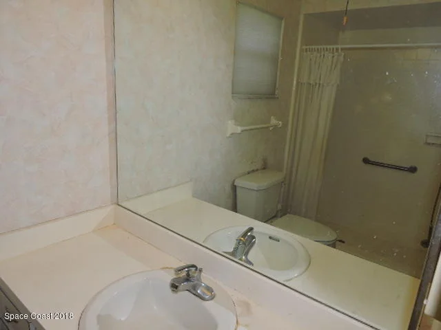 Photo of 217 4th Avenue