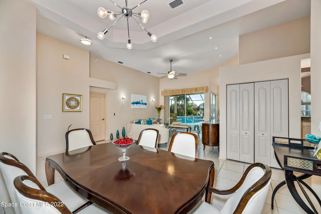 Photo of 5710 Sheffield Place