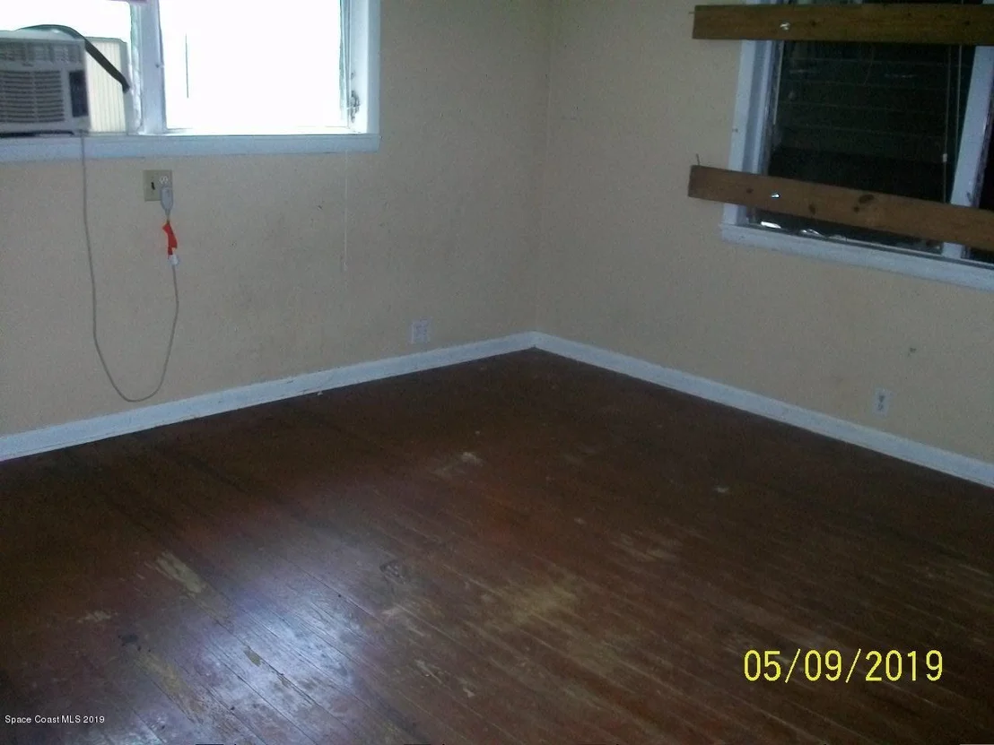 Photo of 501 Edgewood Drive
