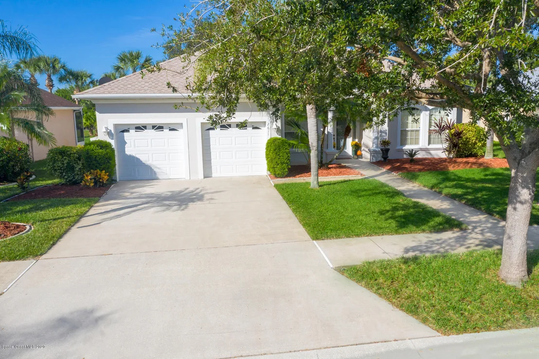 Photo of 2611 Canterbury Circle
