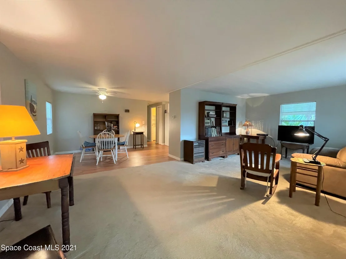 Photo of 915 Pecan Circle
