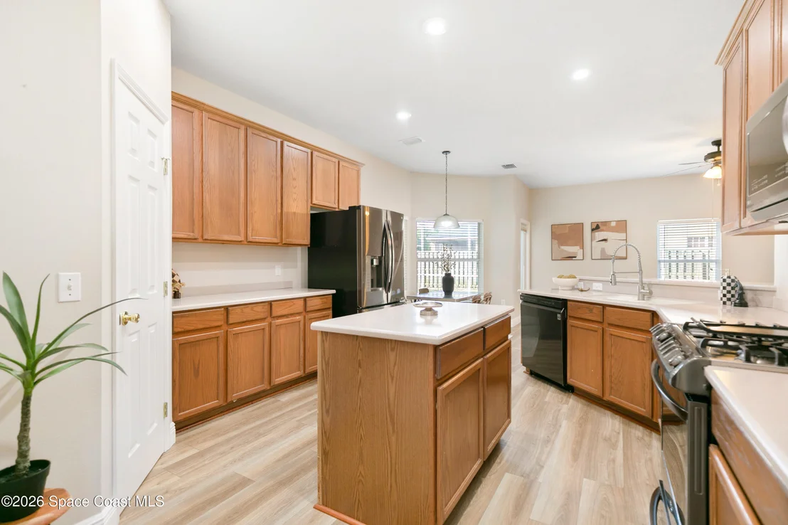 Photo of 470 Stonehenge Circle