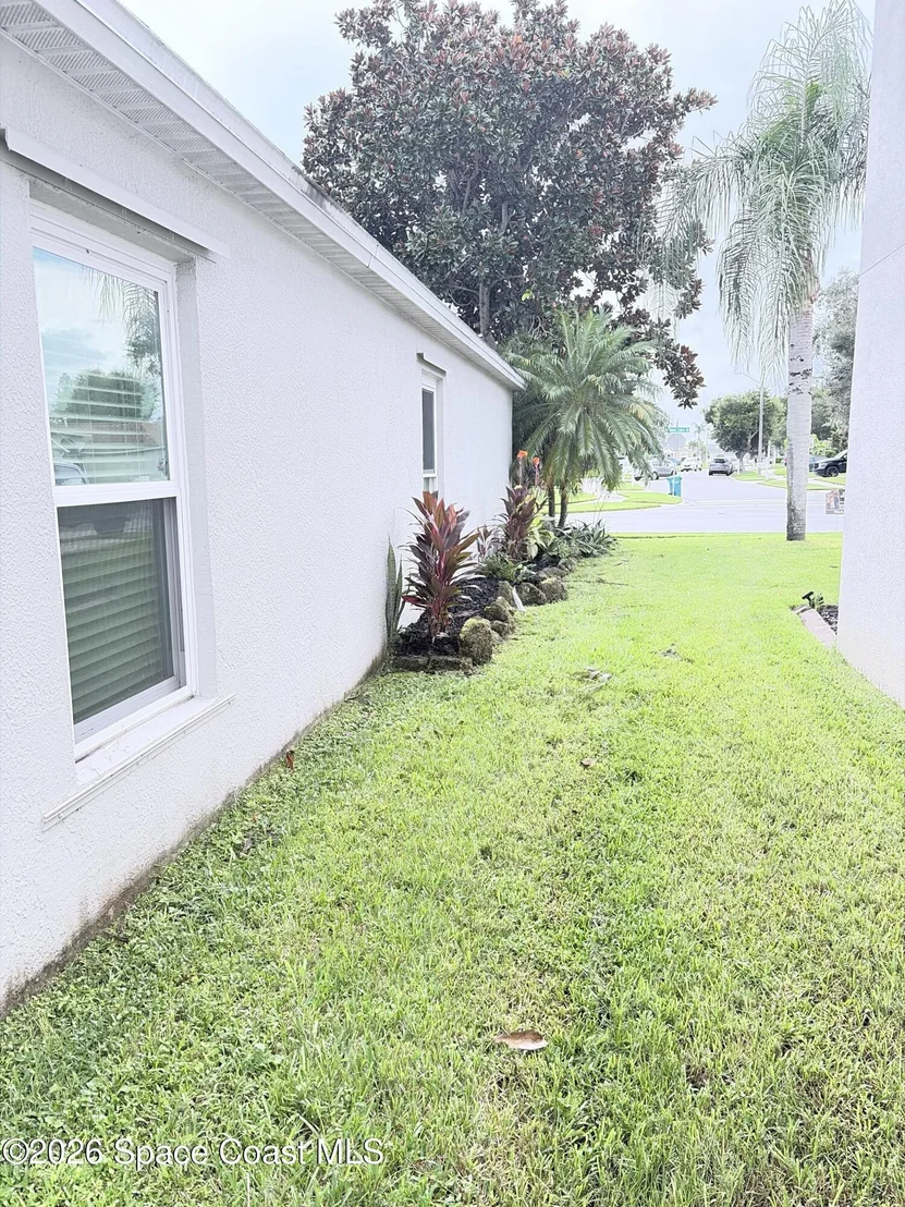 Photo of 470 Wickham Lakes Drive