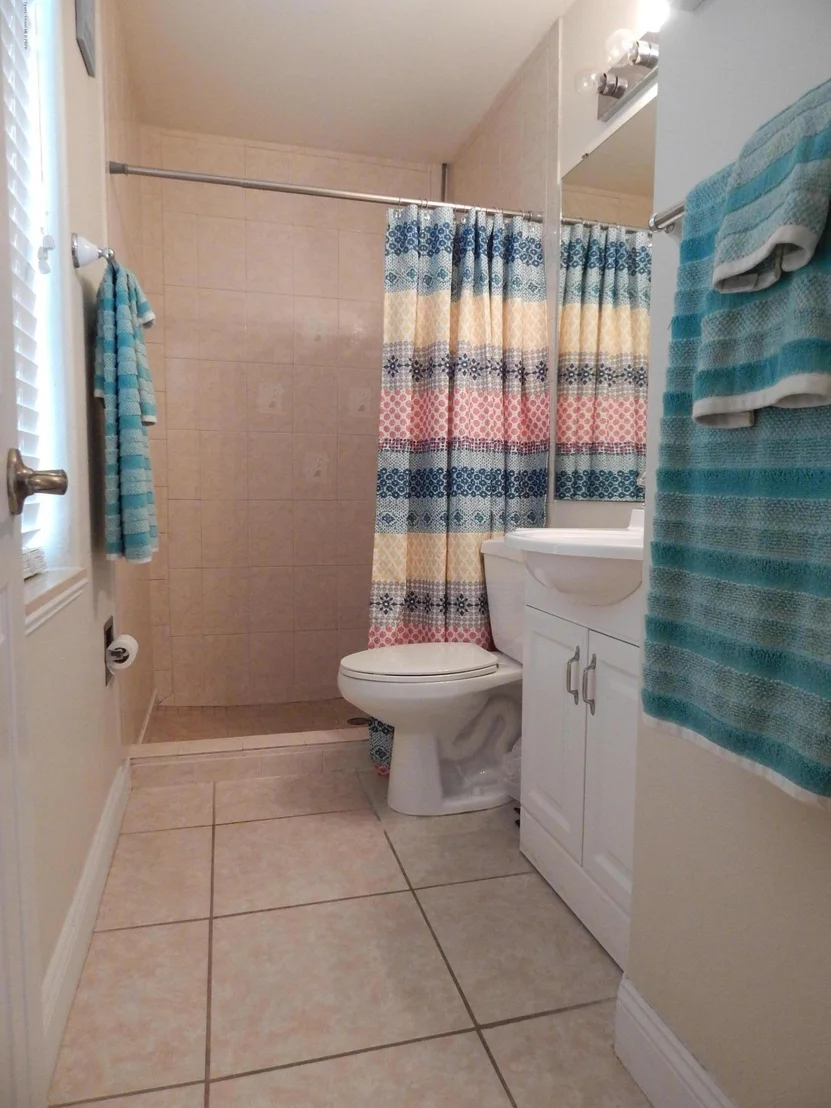 Photo of 1087 Coronado Drive