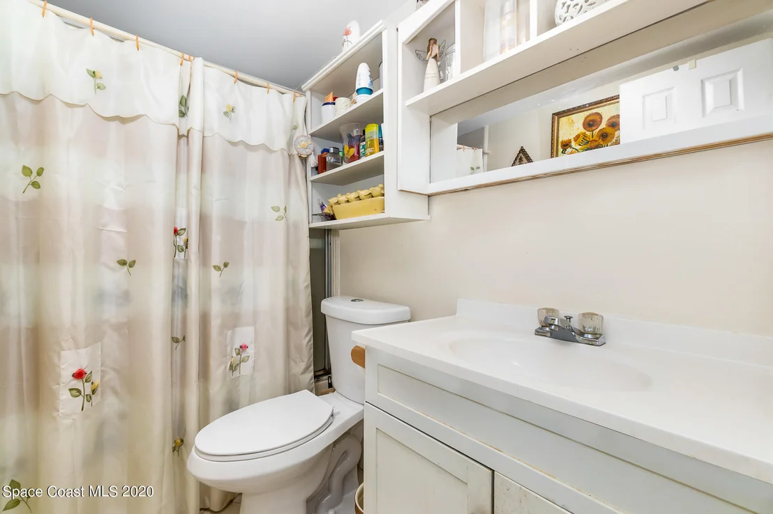 Photo of 532 Buckingham Avenue