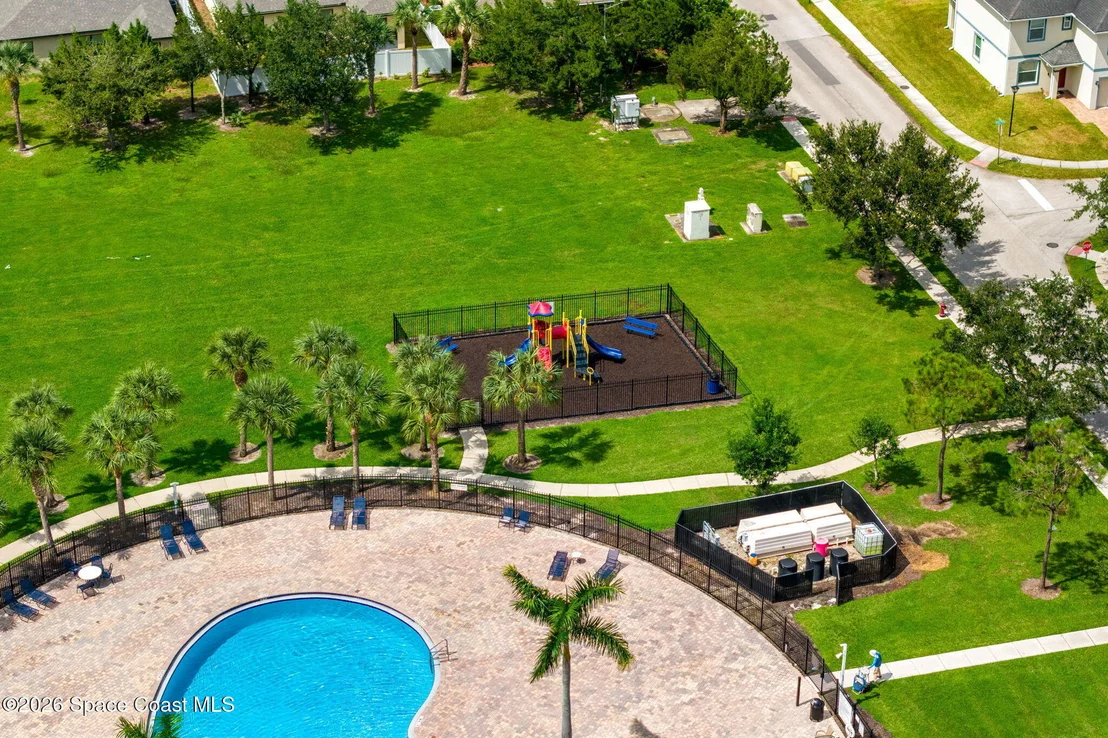 Photo of 313 Palm Breezes Drive