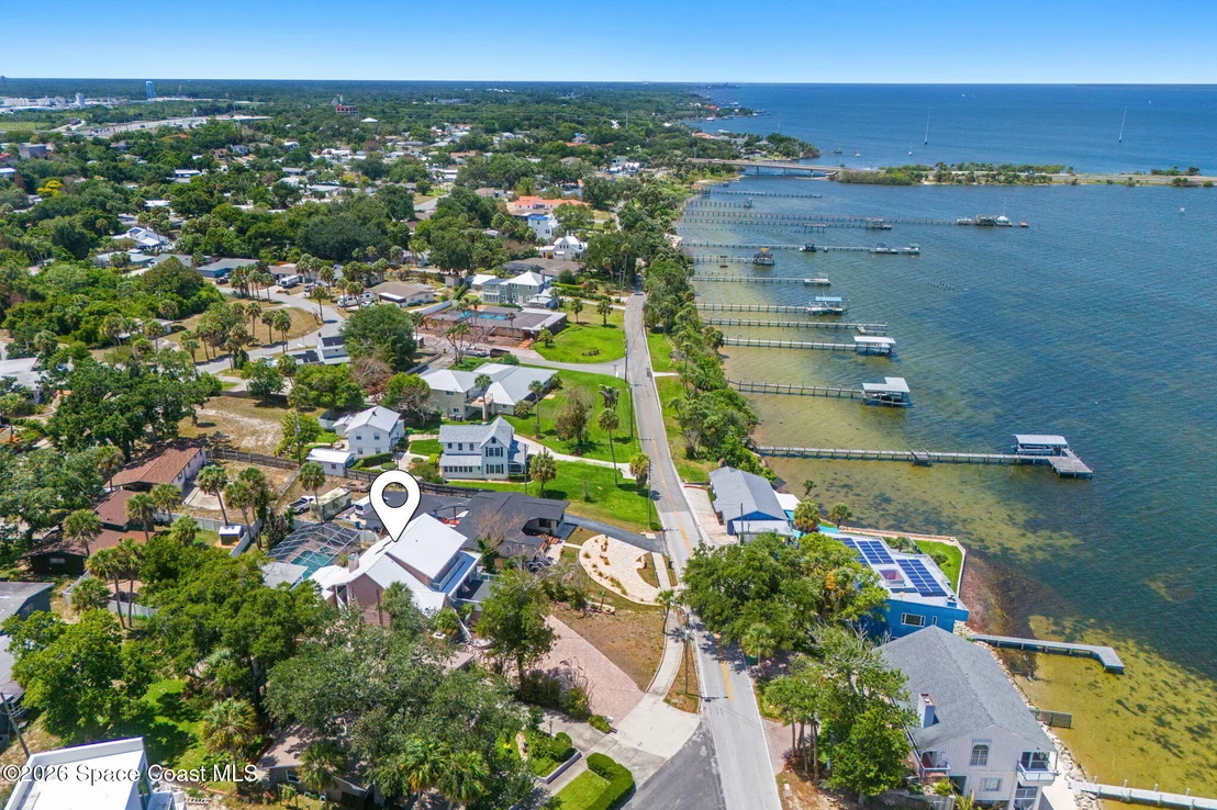 Photo of 2705 N Indian River Drive