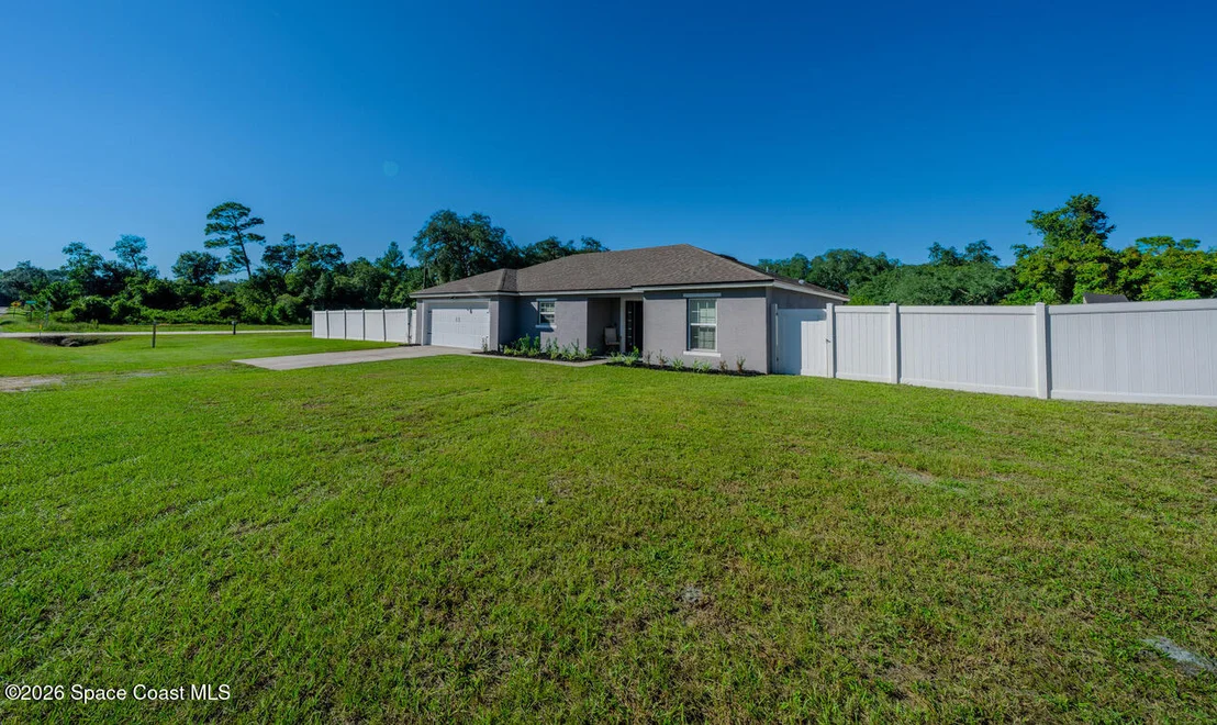 Photo of 2655 Laurel Road