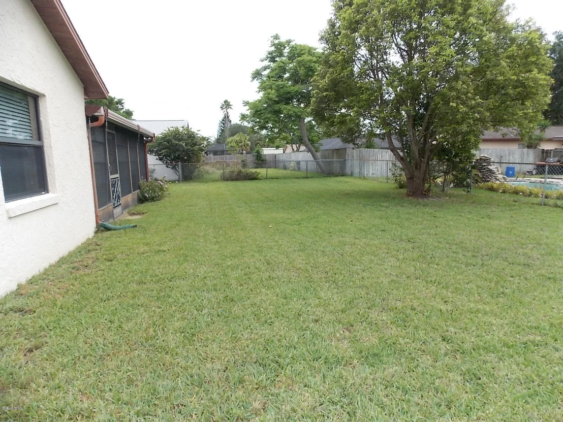 Photo of 843 Berkshire Drive