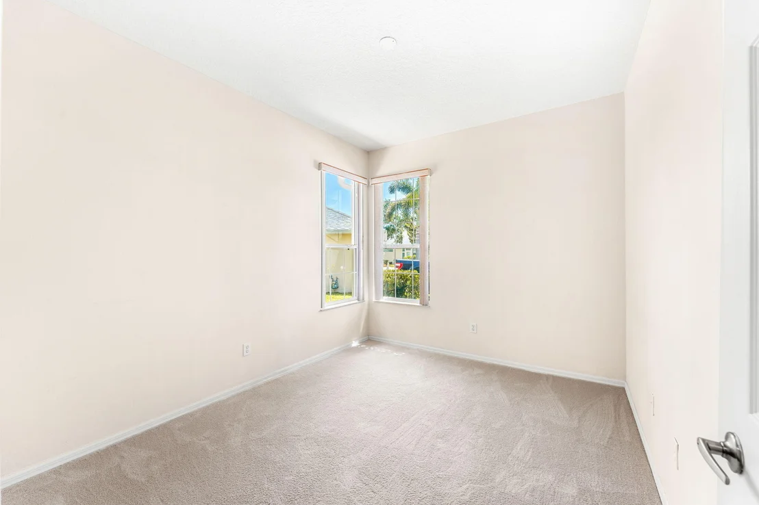 Photo of 1222 Honeybee Lane