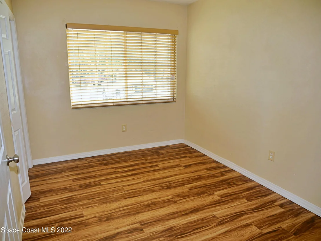 Photo of 4550 Apollo Road