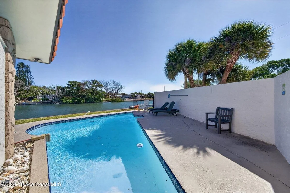 Photo of 200 Rose Drive