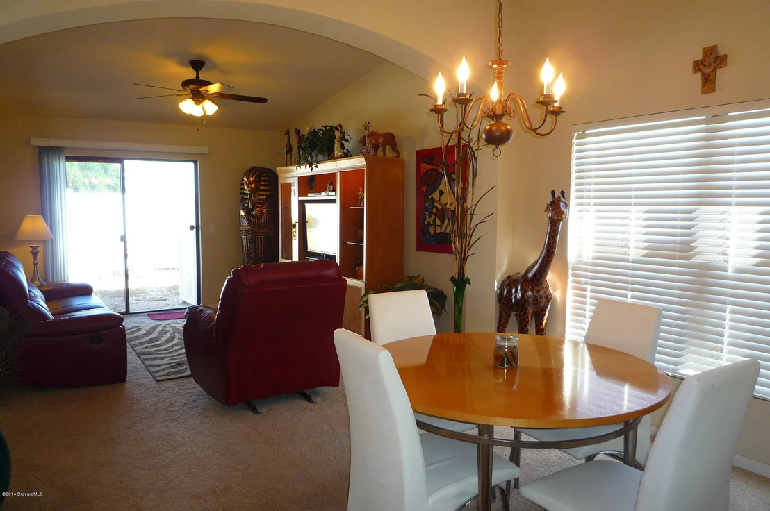Photo of Unit 104 at 910 Luminary Circle