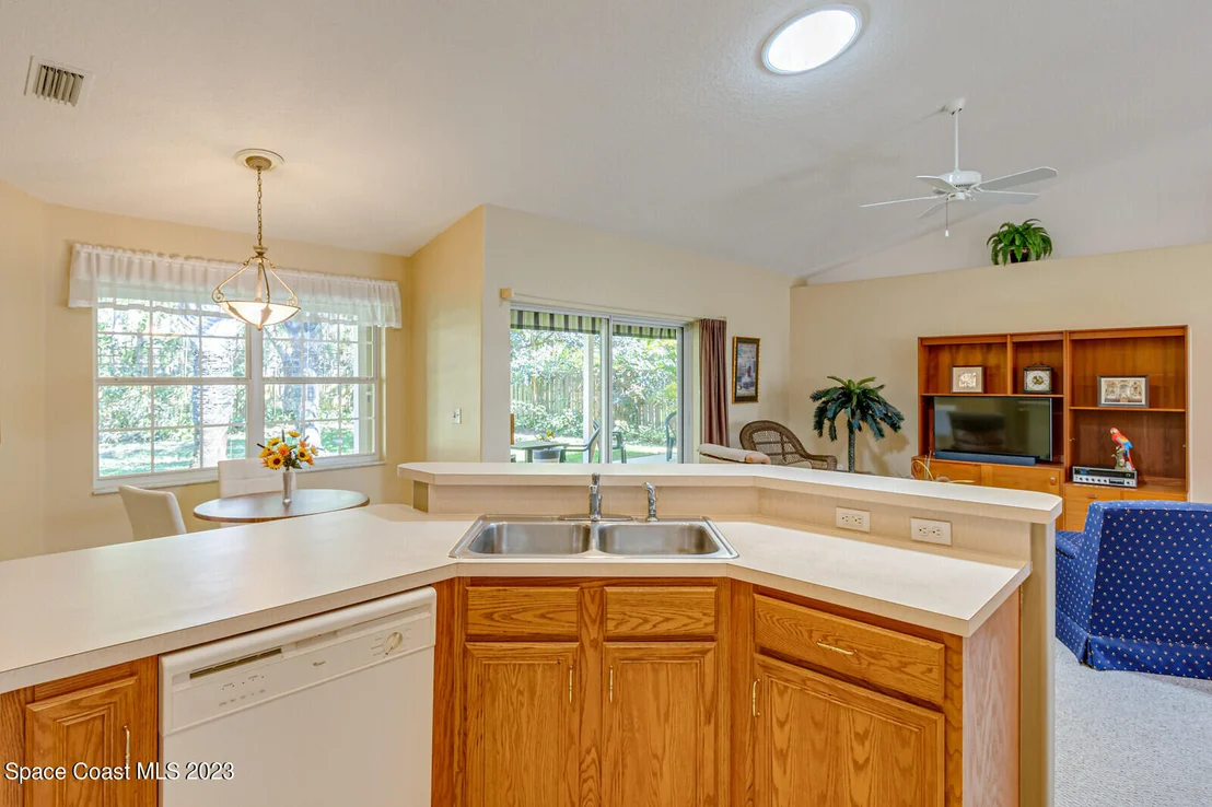 Photo of 825 Potomac Drive