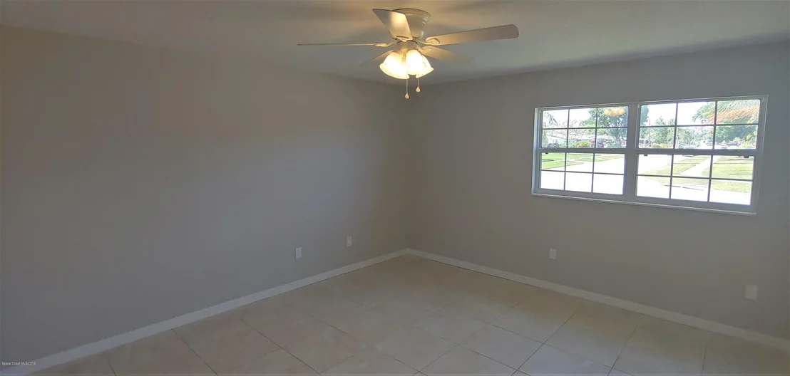 Photo of 2187 Montgomery Road