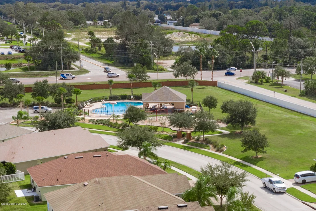 Photo of 2331 Bridgeport Circle