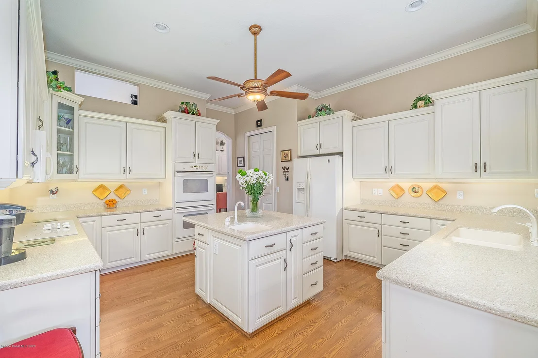 Photo of 4135 Hammock Road