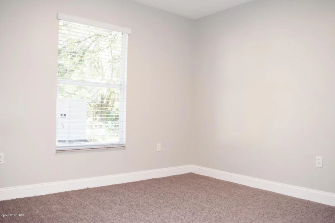 Photo of 6175 Degan Road