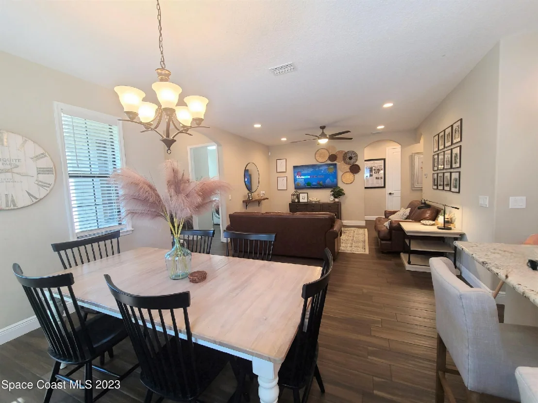 Photo of 2866 Amethyst Way