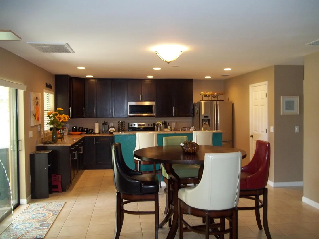 Photo of 285 Dryden Circle
