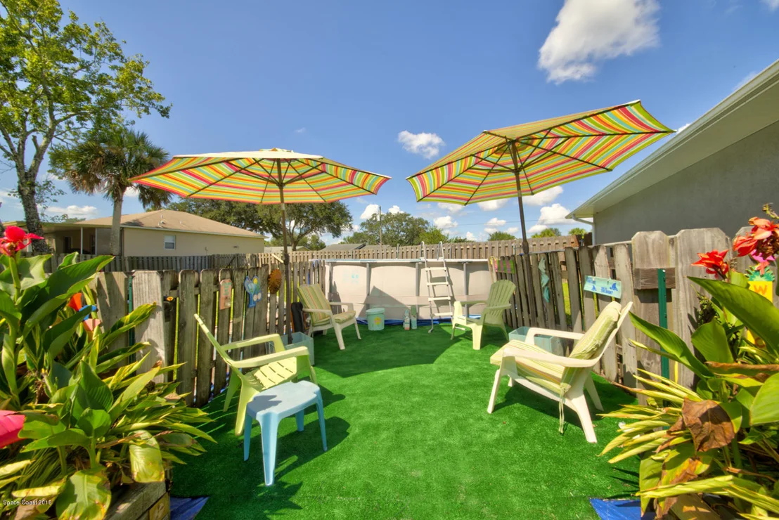 Photo of 6483 Bamboo Avenue