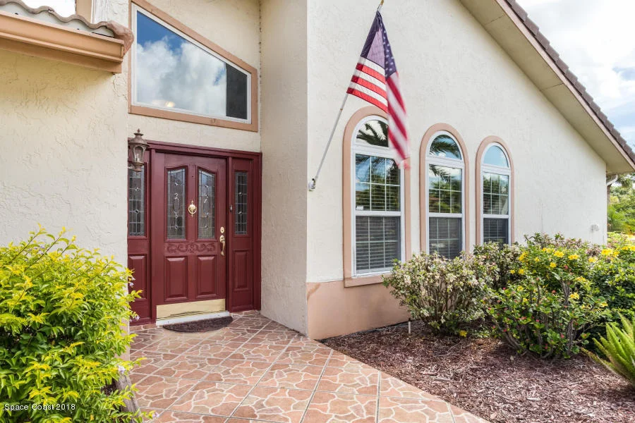 Photo of 887 Kerry Downs Circle