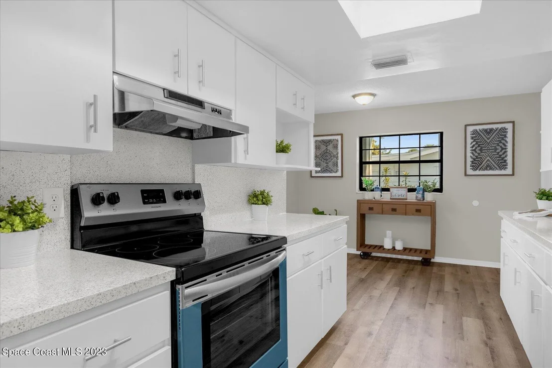 Photo of 152 Hickory Street