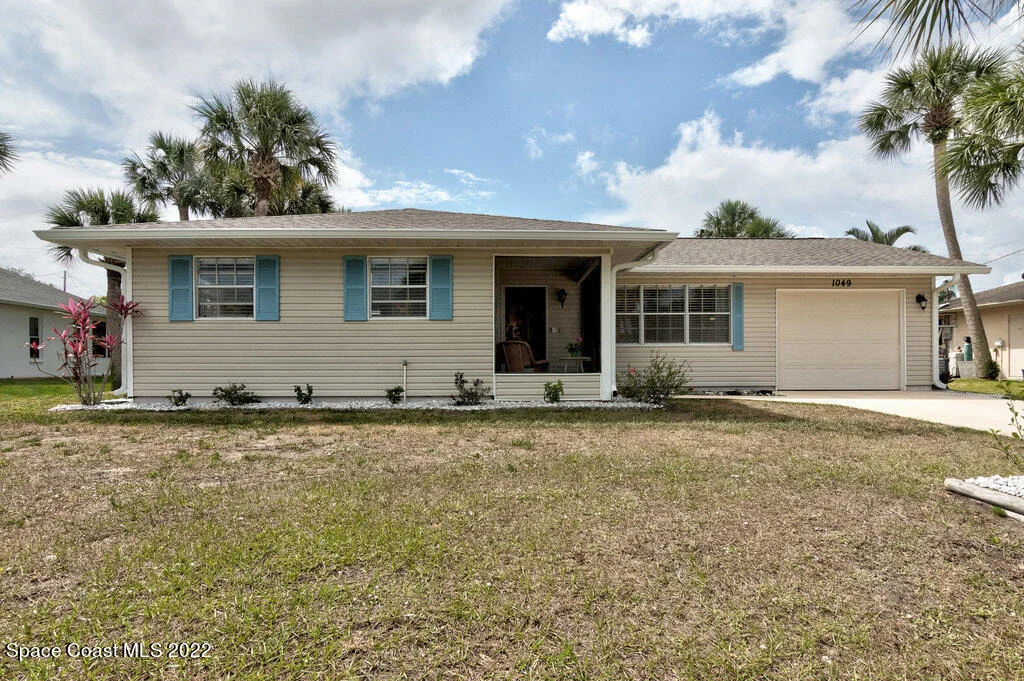 Photo of 1049 Carnation Drive