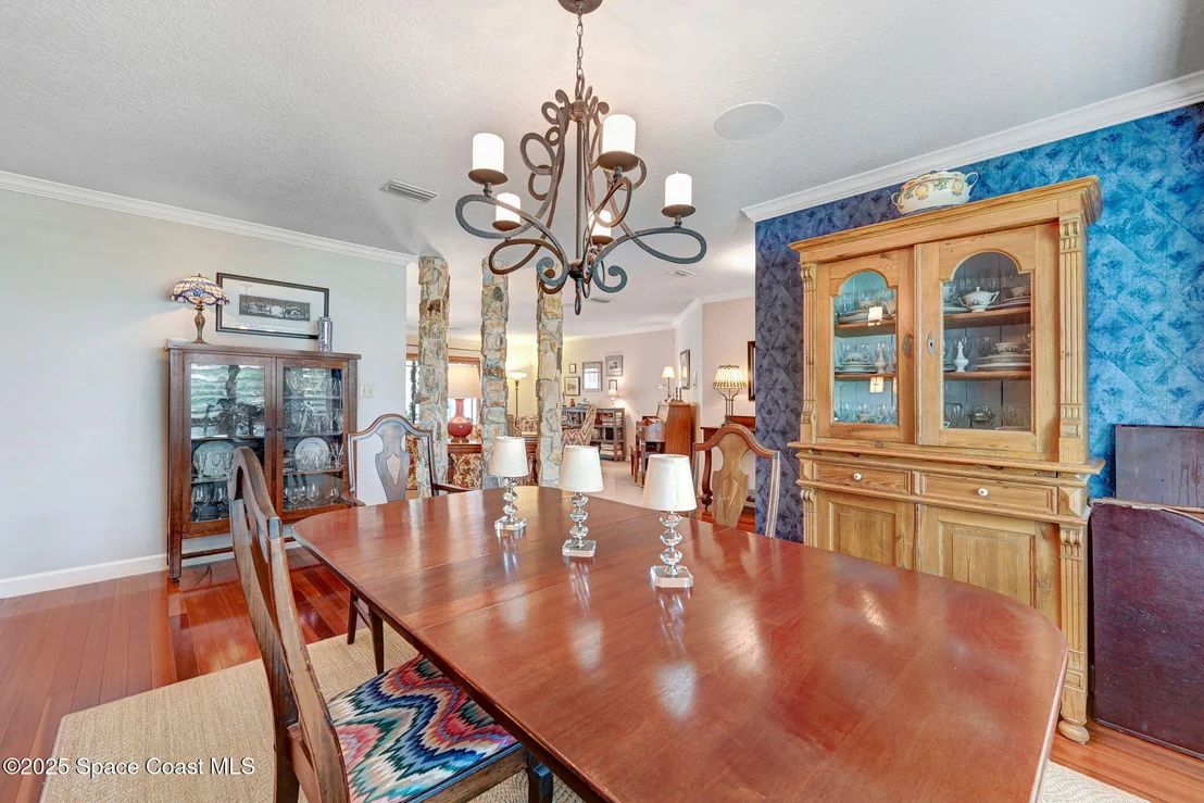 Photo of 847 Kerry Downs Circle