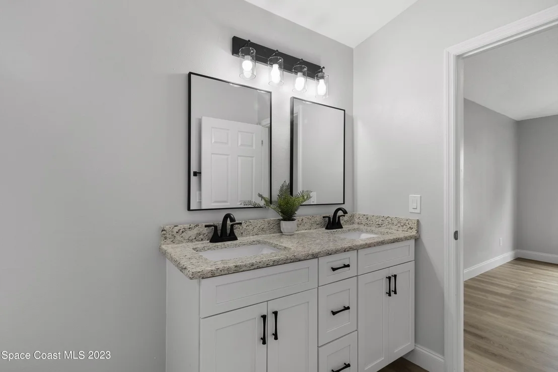 Photo of 4300 Swanna Drive