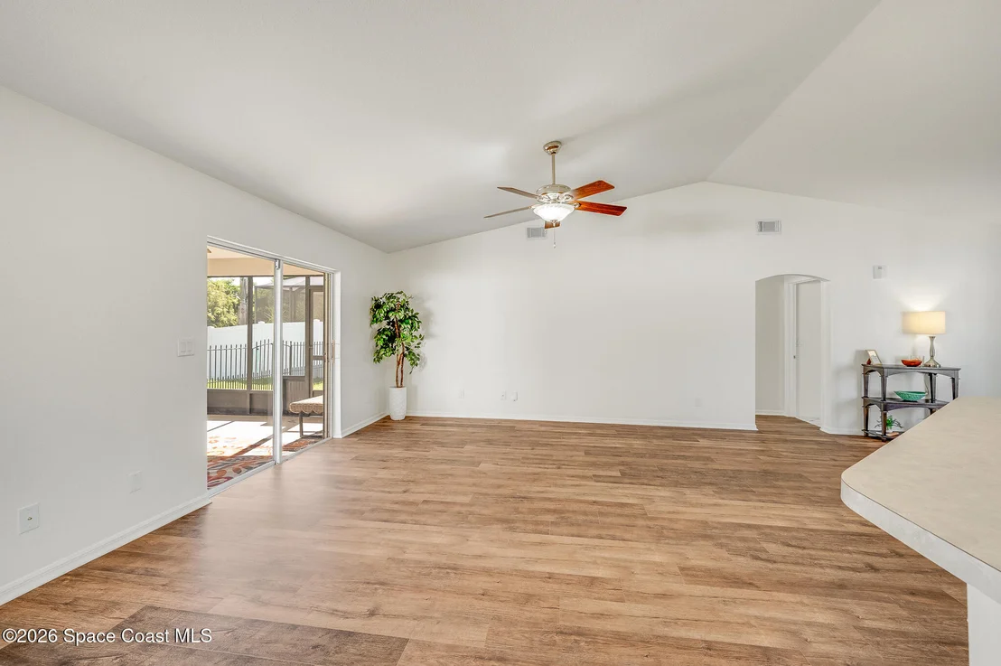Photo of 883 Del Mar Circle