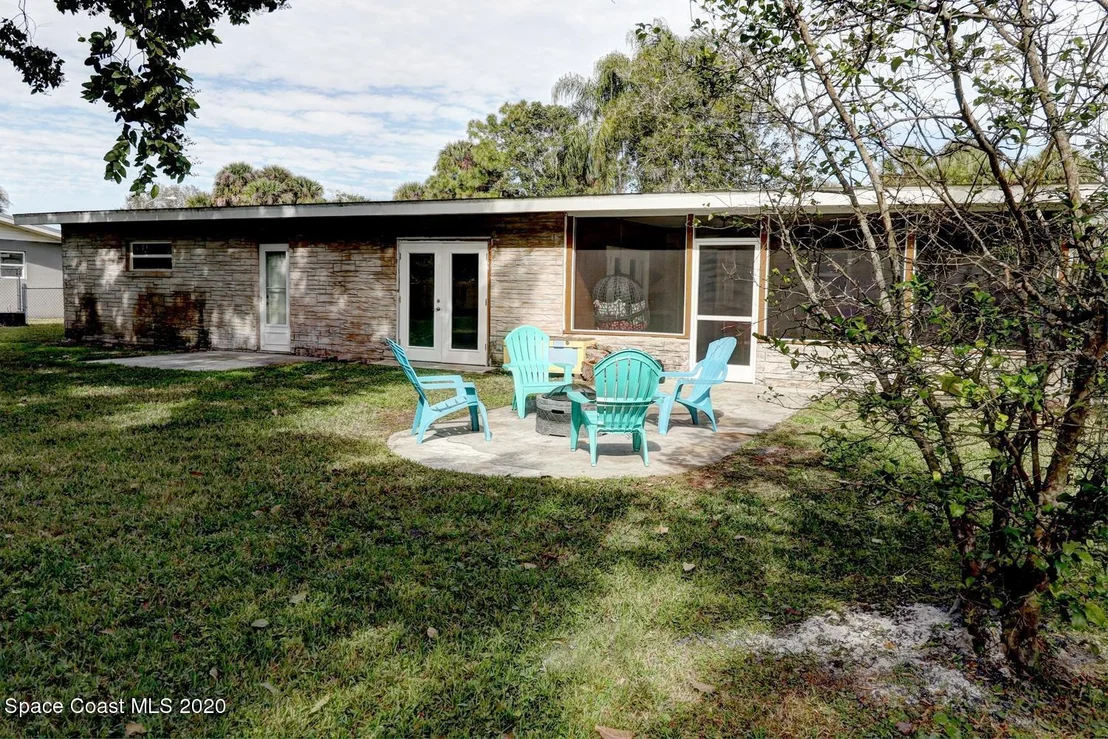 Photo of 381 Tolley Avenue