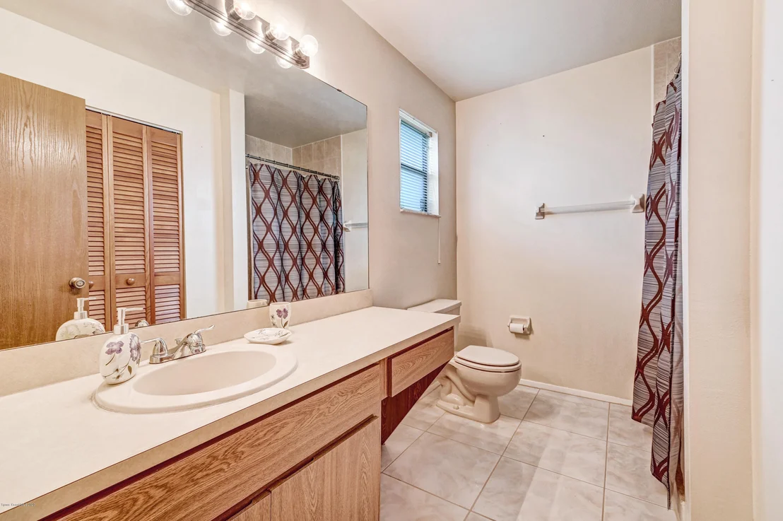 Photo of 1909 Trevino Circle N