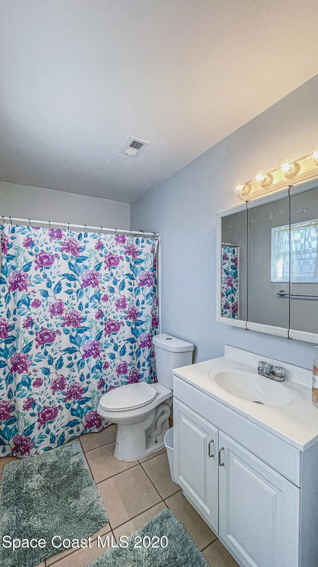 Photo of 337 Gemini Drive