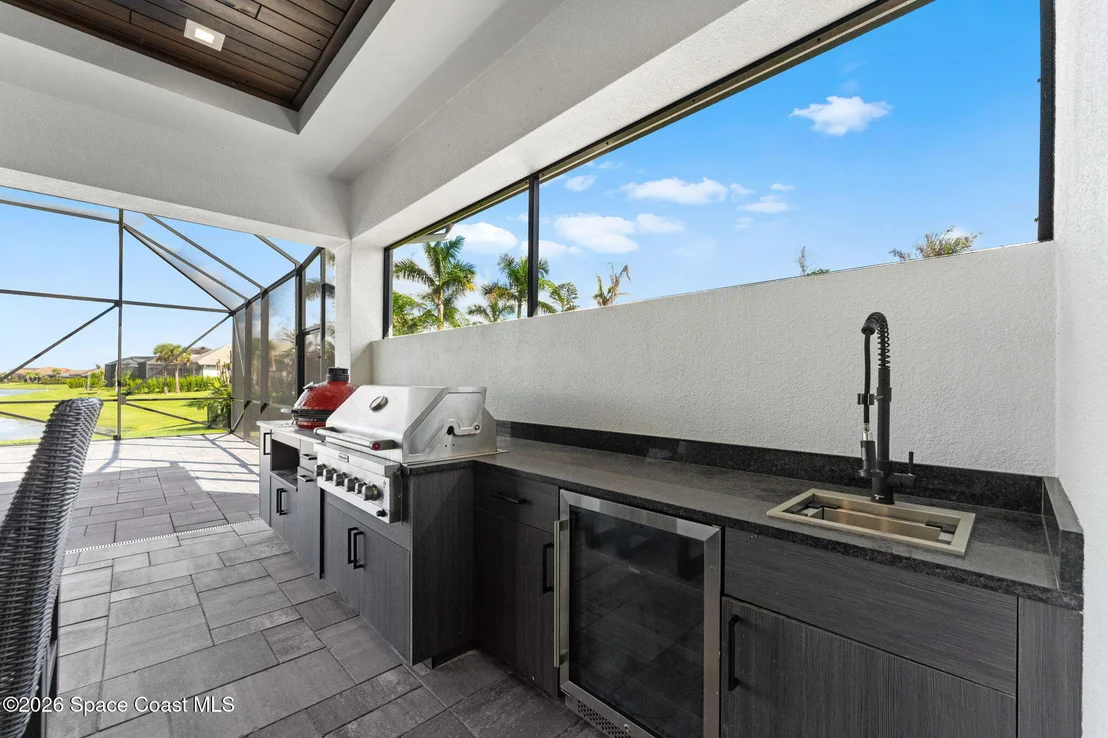 Photo of 3618 Lake Adelaide Place