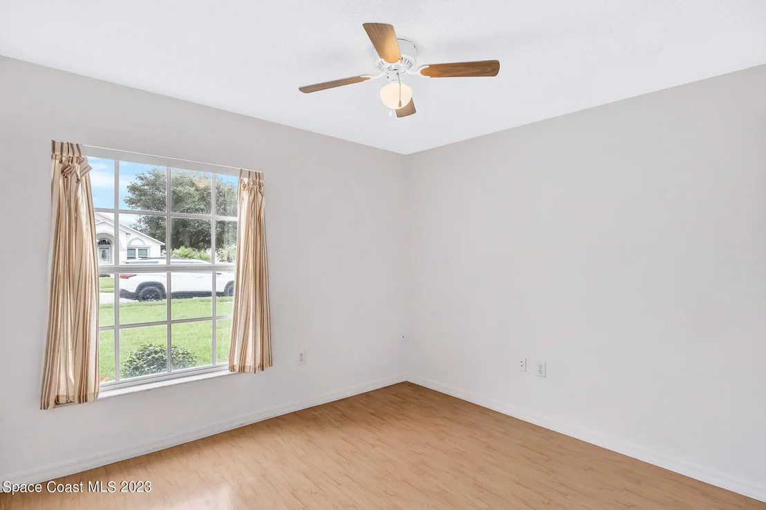Photo of 958 Pine Creek Circle NE