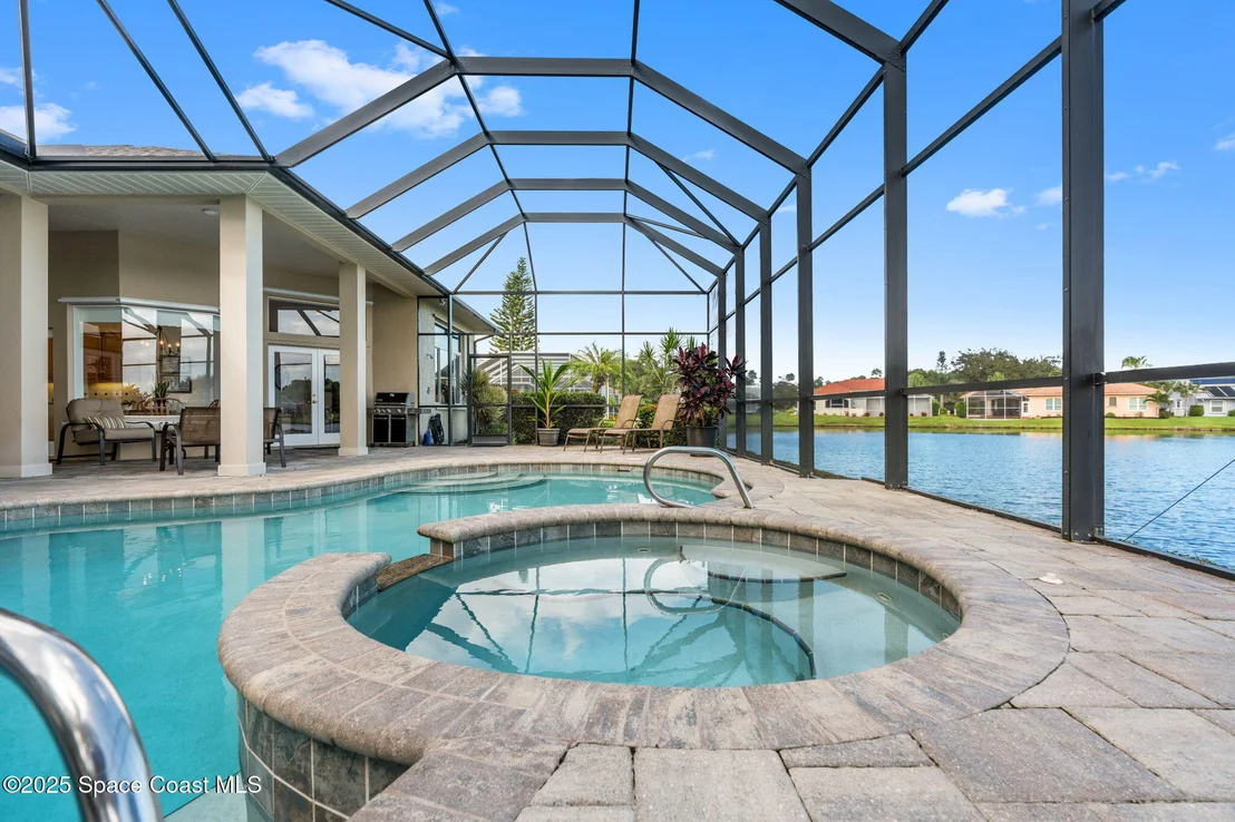 Photo of 921 Wildwood Drive