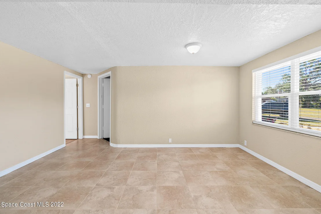 Photo of 1080 Barclay Drive
