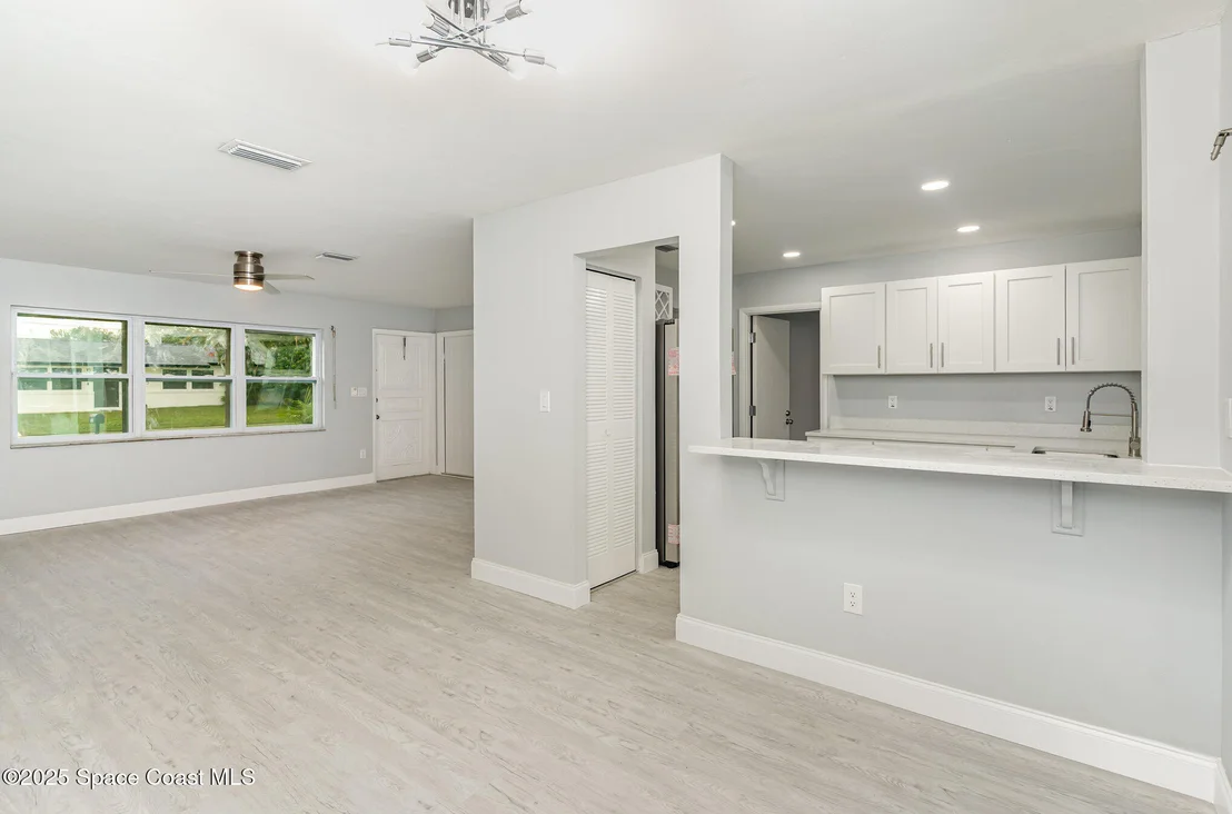 Photo of 750 Burman Lane NE