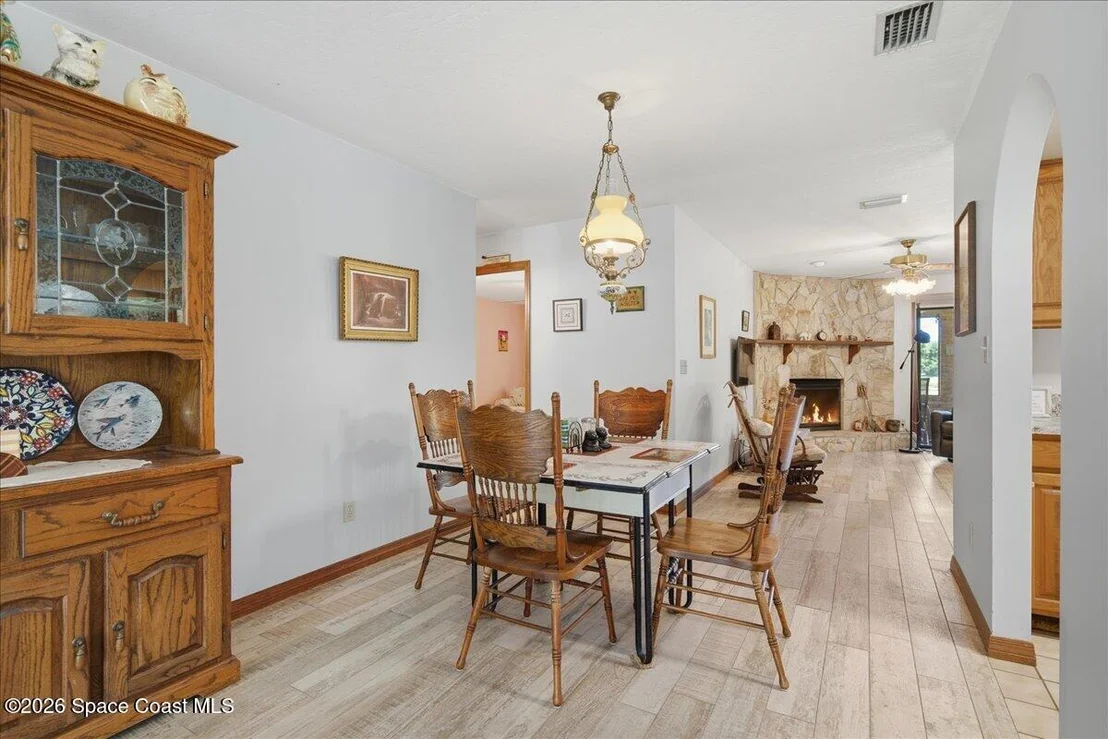 Photo of 2785 Beran Lane