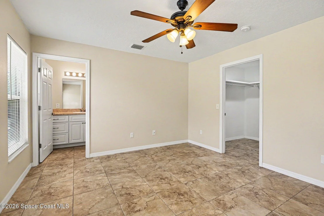 Photo of 1188 Ver Circle NE