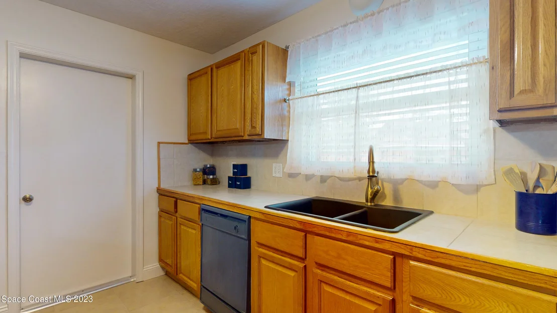 Photo of 1326 Sun Circle E