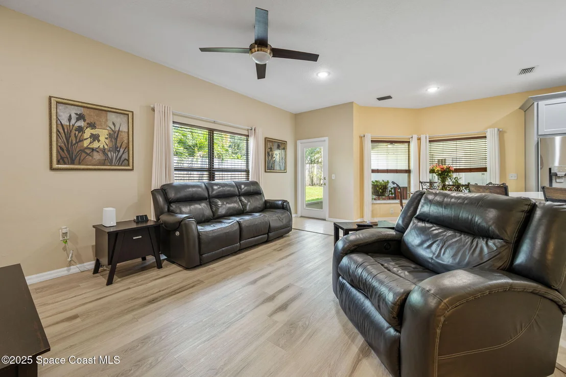Photo of 312 Barrymore Drive