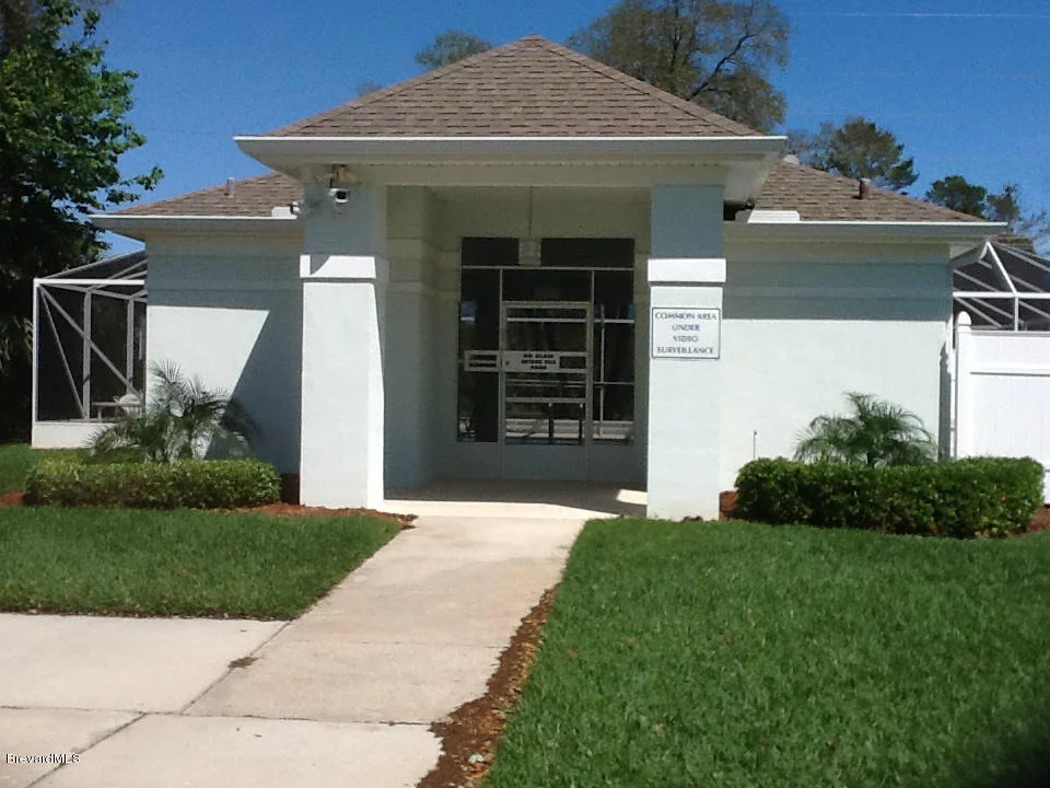 Photo of 975 NE Pine Creek Circle