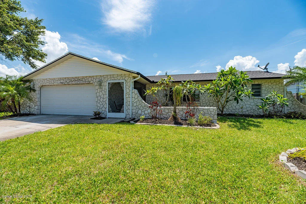 Photo of 570 Tupelo Drive