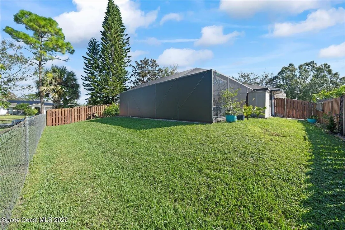 Photo of 1477 Bevan Drive
