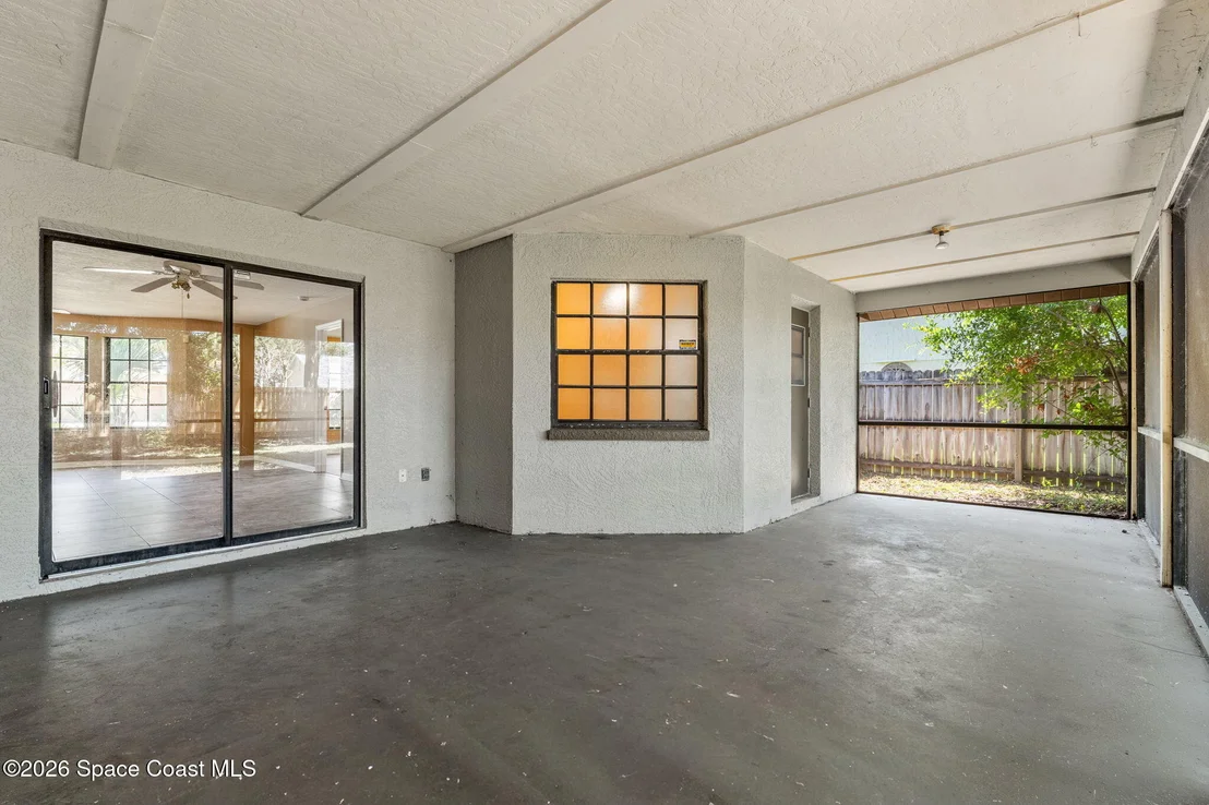 Photo of 950 Whisperpine Drive