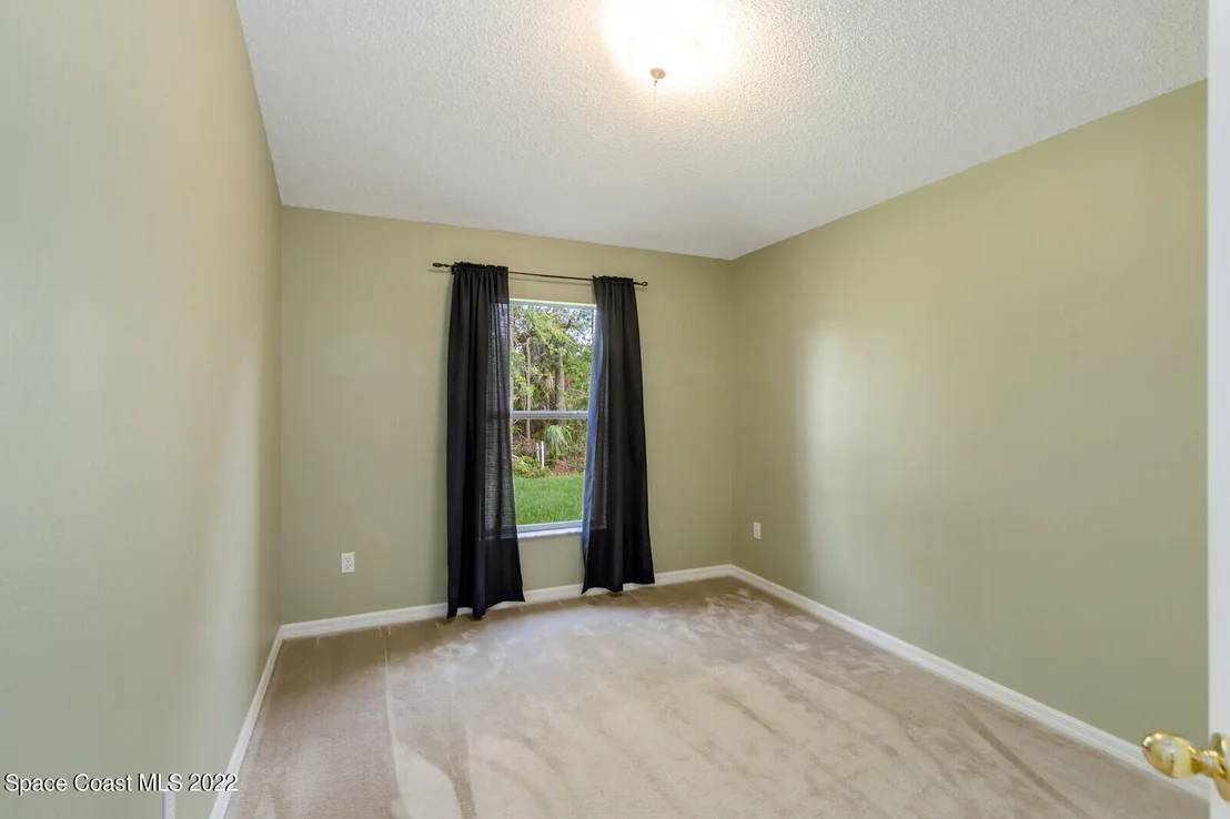 Photo of 2491 Stratford Pointe Drive