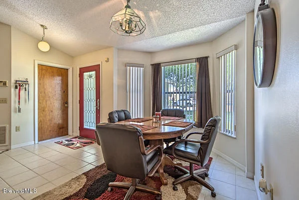 Photo of 897 Spirea Drive